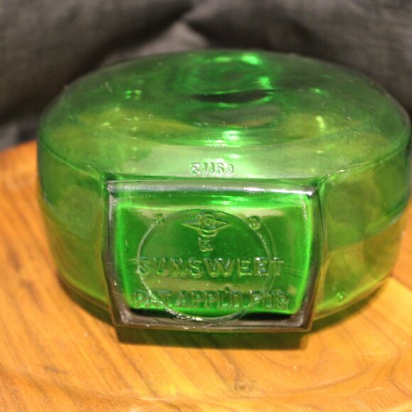 1930's Sunsweet Green Glass Prune Juice Bottle. - Picture 3 of 7